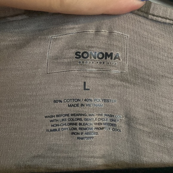 Woman’s v neck tee shirt dress - Picture 3 of 4